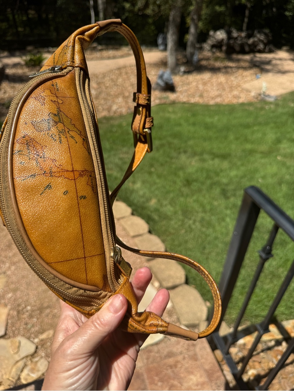 Alviero Martini Map-Print Bum Bag SM waist - Picture 3 of 11